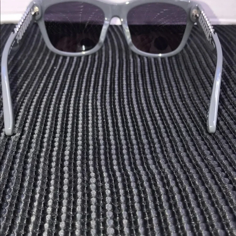 🆕Stella McCartney Sunglasses (SC0052SK)